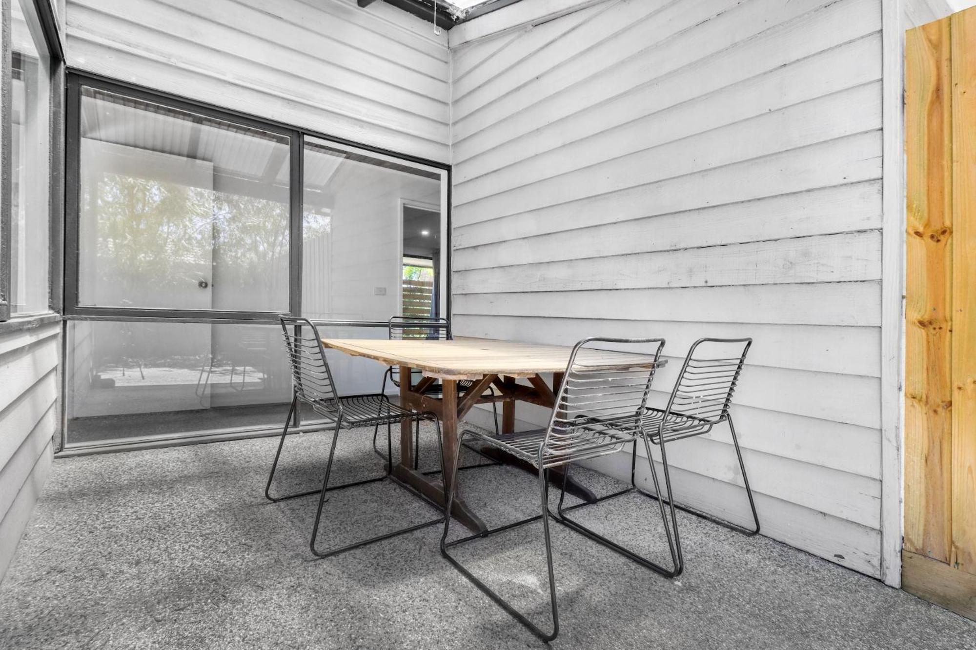 ホテル Recharge In Waurn Ponds ジーロング エクステリア 写真
